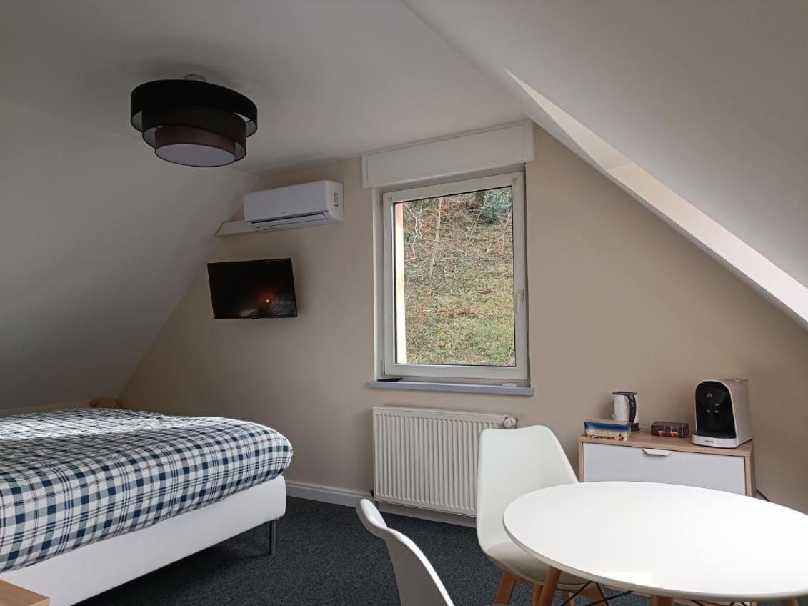 La Fontaine Aux Enfants - Gr5 - Chambre Avec Sdb Privee Abreschviller Eksteriør billede